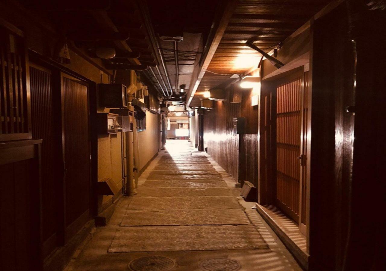 فيلا 四季々々ぽんと先斗町の京町家 كيوتو المظهر الخارجي الصورة